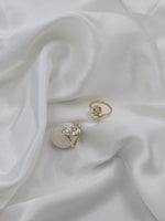 Load image into Gallery viewer, Celestelle Ring