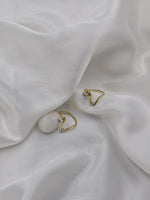 Load image into Gallery viewer, Celeste Glow Ring