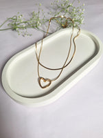 Load image into Gallery viewer, Heartstring Glow Necklace