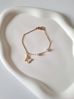 Load image into Gallery viewer, The Pearl Flutter Bracelet