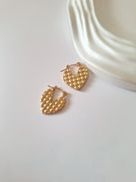 Load image into Gallery viewer, Amore Hoops