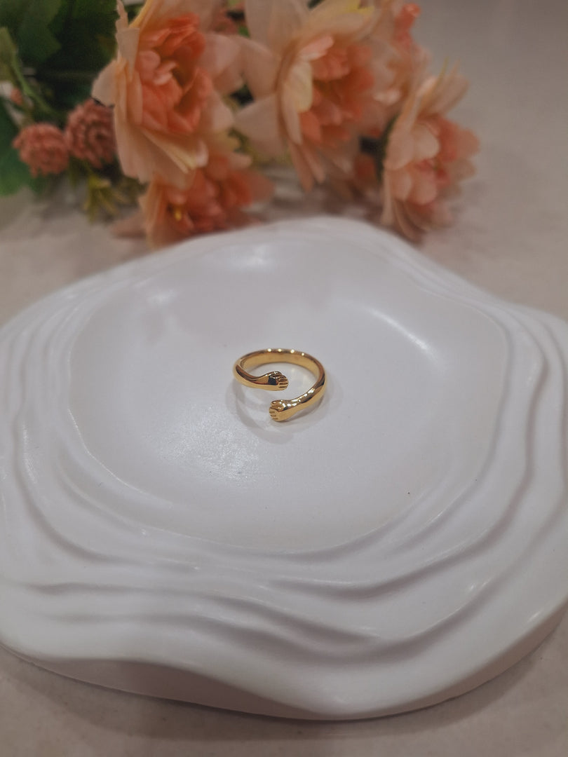 Endless Hold Ring