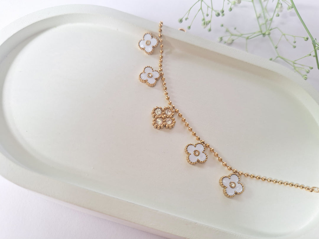Clover Spark Bracelet