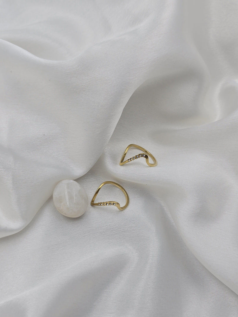 Celeste Arc Ring