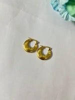 Load image into Gallery viewer, Golden Ripple Hoops
