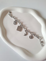 Load image into Gallery viewer, Fortune Link Bracelet
