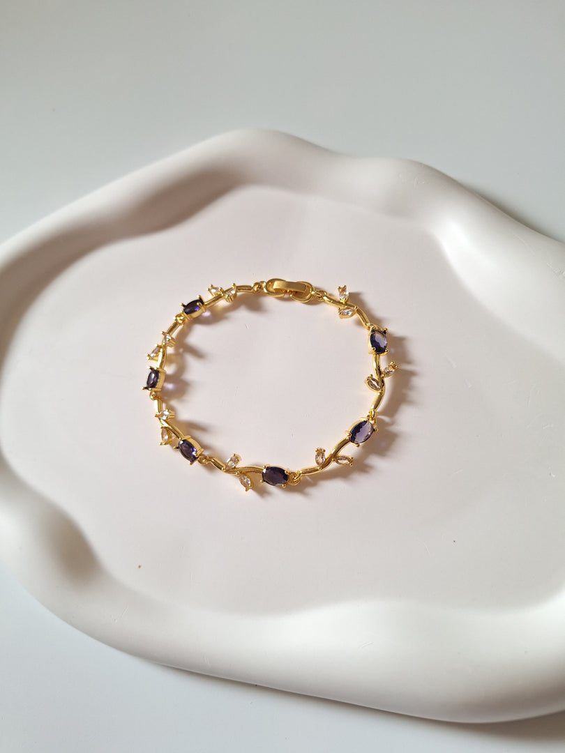 Amethyst Tulip Bracelet